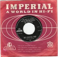 Cocktail Trio - Wie heeft de sleutel van de Jukebox + Hoe heet je? (Vinylsingle)