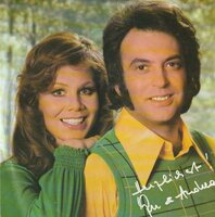 Wyn &amp; Andrea - Deinetwegen - Meinetwegen + Eine Rose Fiel Ins Meer (Vinylsingle)