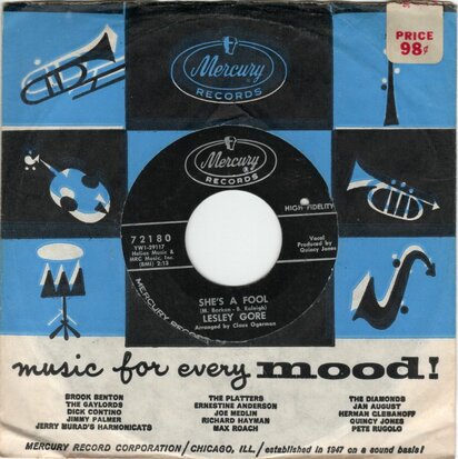 Lesley Gore - She's a fool + the old crowd (Vinylsingle)