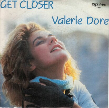 Valerie Dore - Get closer + (instr.) (Vinylsingle)