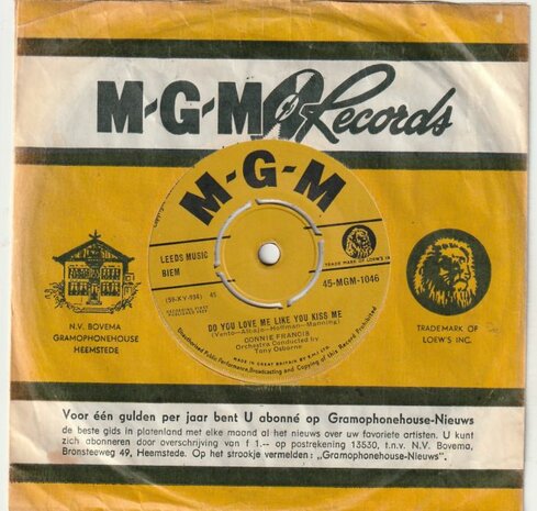 Conny Francis - Among my souvenirs + Do you love me like you kiss me (Vinylsingle)