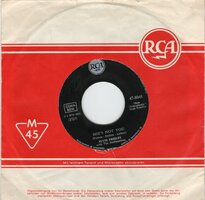Elvis Presley - She's not you + Just tell her Jim Said Hello (Vinylsingle)