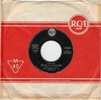 Elvis Presley - Devil in disguise + Please don't drag that string around (Vinylsingle)